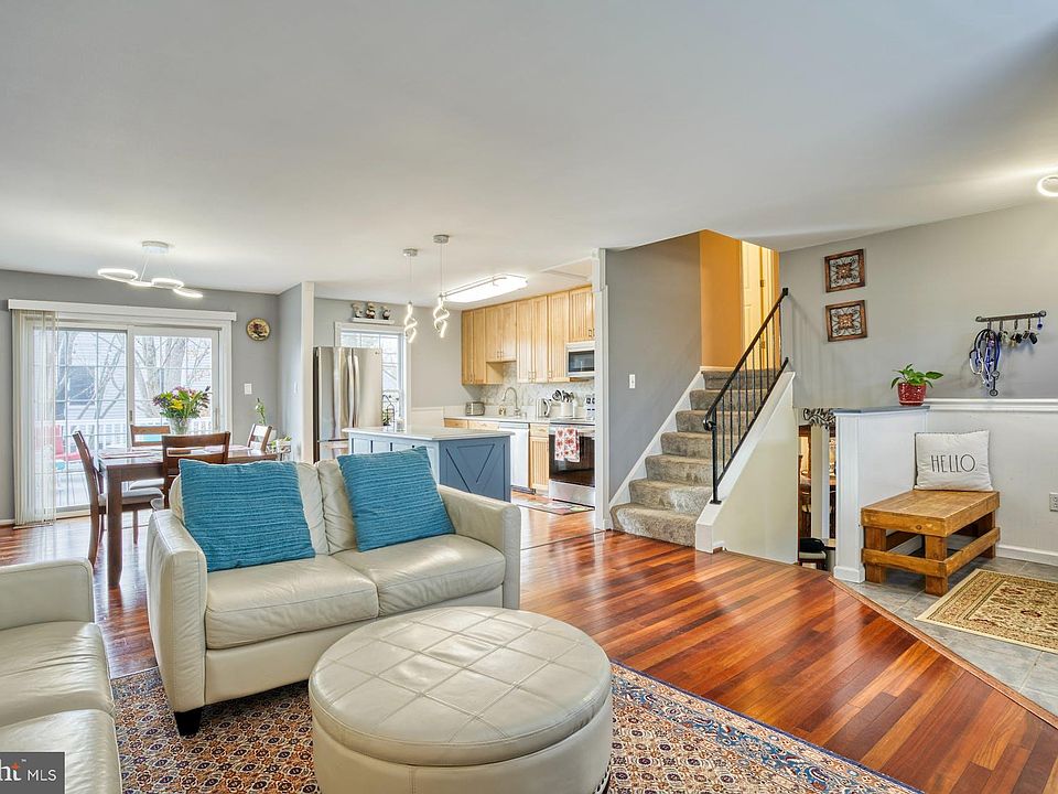 12821 Flagship Ave, Herndon, VA 20170 Zillow