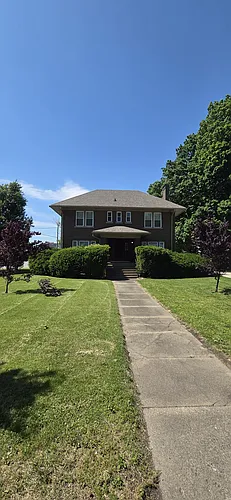 2201 Bashford Manor Ln Photo 1