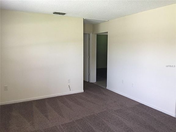 2nd image of 118 Shannon Dr