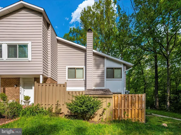 18744 Curry Powder Ln, Germantown, MD 20874