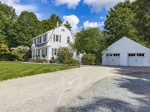3rd image of 144 Village St