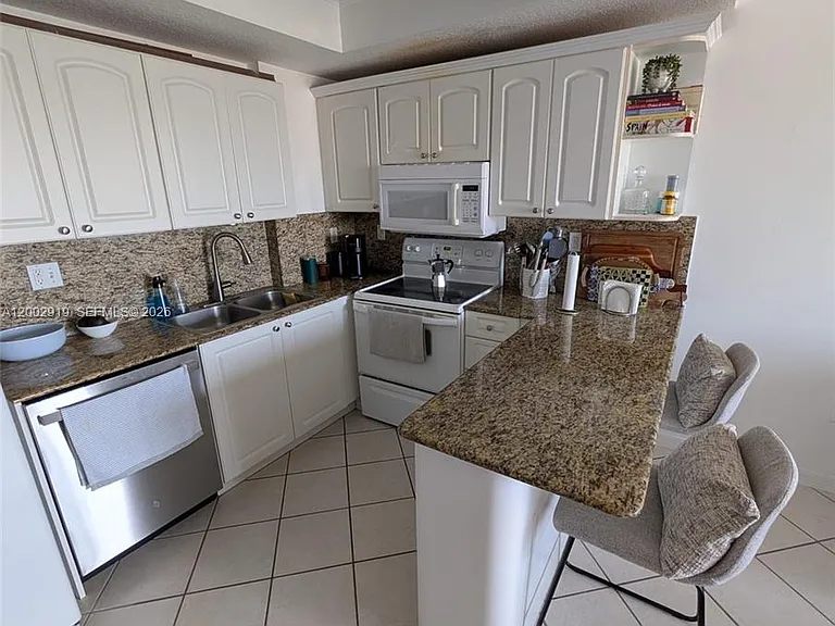 3500 Coral Way #505 — Photo 9