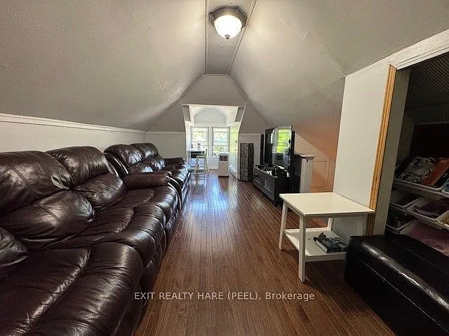 256 Broadway Ave — Photo 30