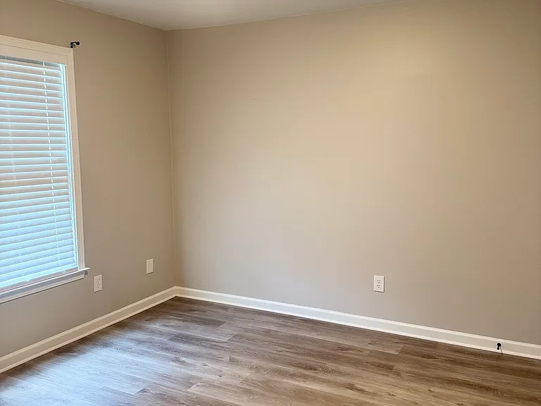2887 Montview Dr SW — Photo 16