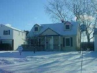 4th image of 239 Shoreham Ln