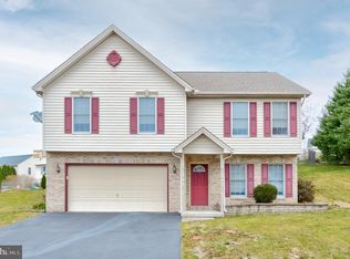 51 Wetherburn Rd, Enola, PA 17025