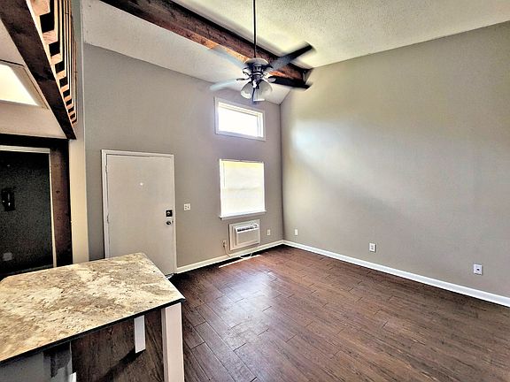 2nd image of 1427 Ascent Trl NW APT C