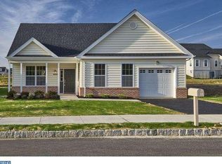 2679 Foxglove Ln, Philadelphia, PA 19116