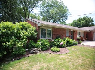 6816 Reite Ave, Windsor Heights, IA 50324