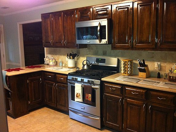 Kitchen (from garage)