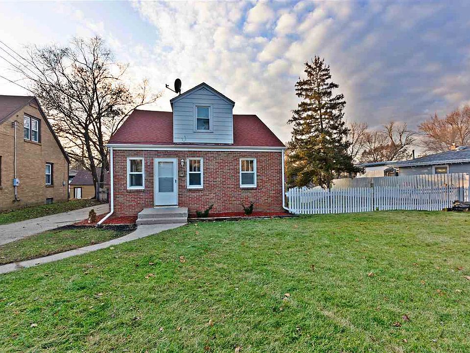 1st image of 819 Peter Ave