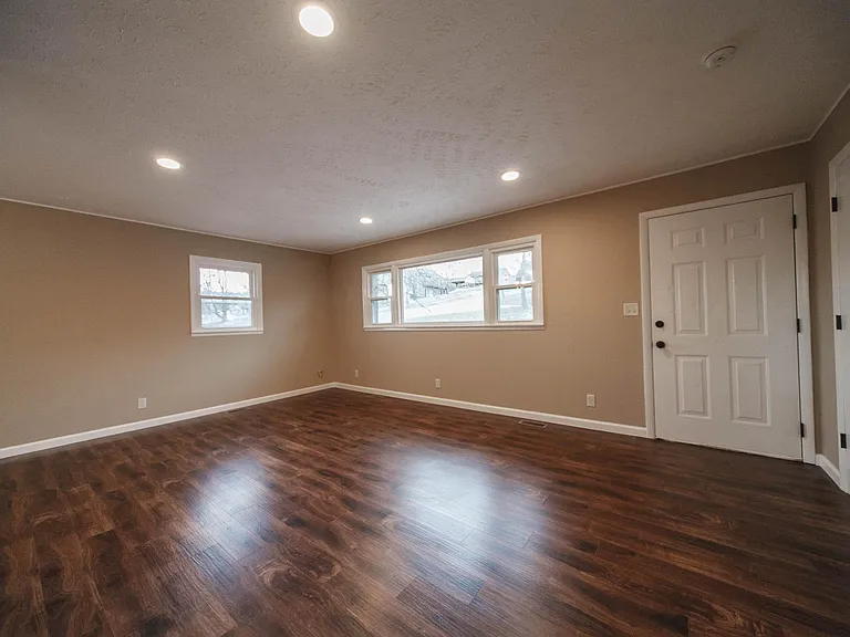 460 California St #4 — Photo 10