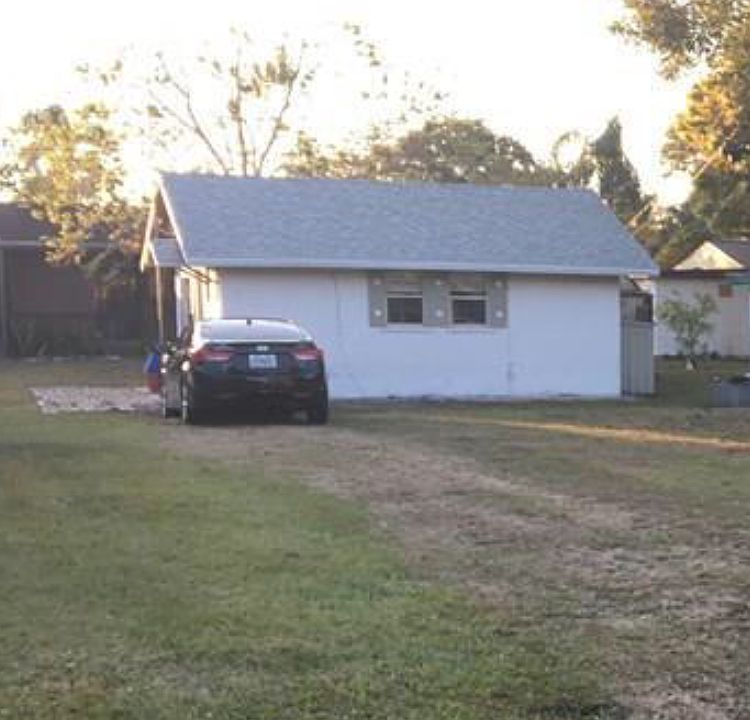 1st image of 5752 New York Ave