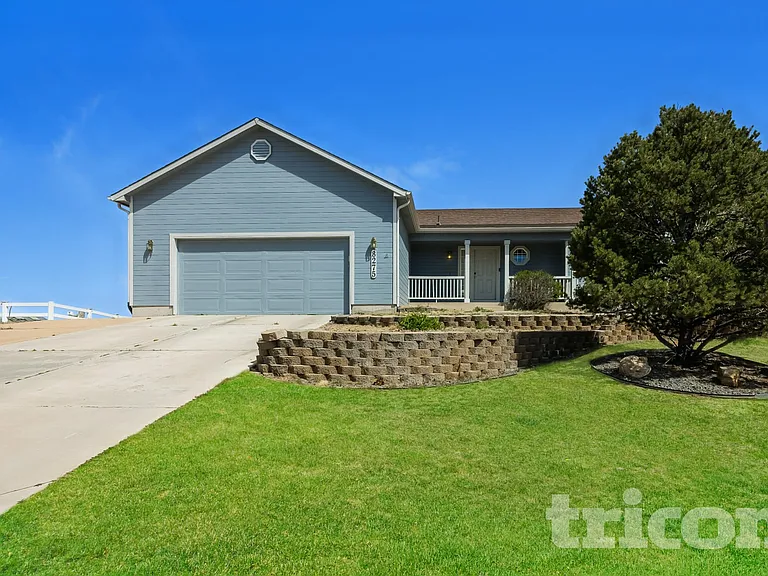 8275 Fort Smith Rd — Photo 1