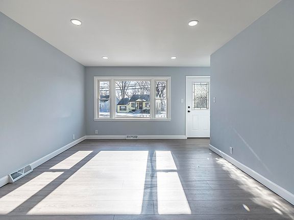 5th image of 3709 Orchard Dr