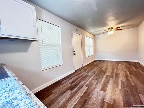 4th image of 4818 MONTEREY ST