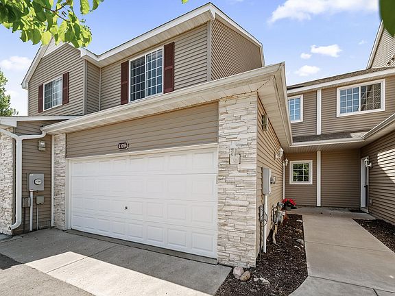 2nd image of 11016 Isanti Ct NE