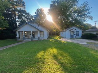 1411 Mitchell St, Conway, AR 72034