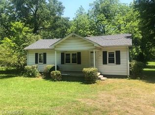 3005 Groometown Rd, Greensboro, NC 27407