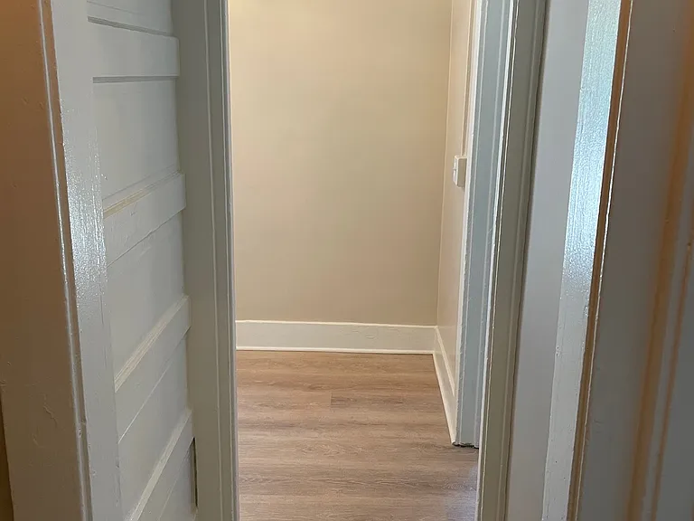 3401 N Mission Rd — Photo 16