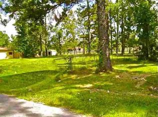 3255 Christopher St, Beaumont, TX 77708