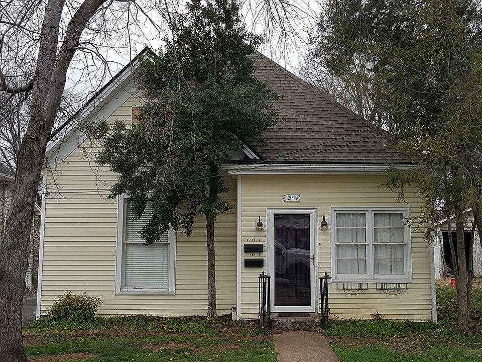 1st image of 1245 Nutwood St #A
