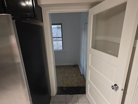 5th image of 5022 W Palmer St #1