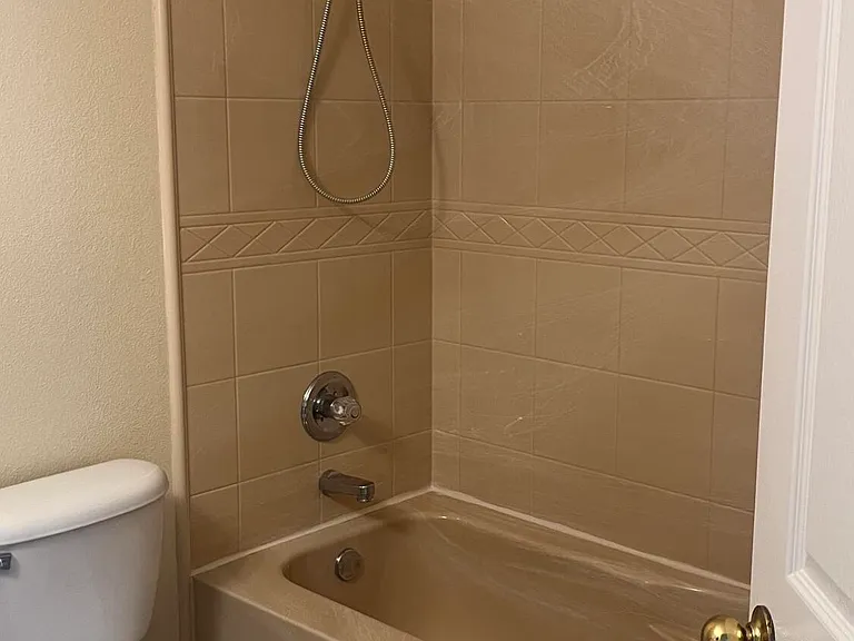 2154 Castle Grove Dr — Photo 19