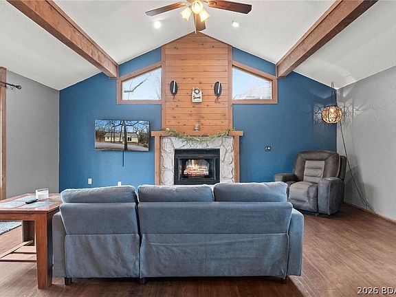 2nd image of 124 Reddington Rd