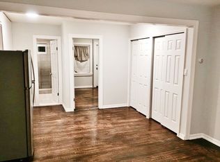 21-20 24th St #1B, Astoria, NY 11105