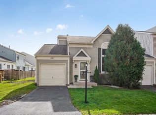 337 W Birchwood Ave, Palatine, IL 60067