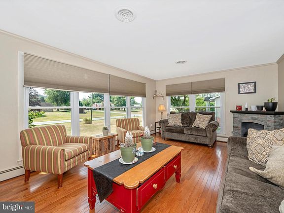 5th image of 6423 Bickle Rd