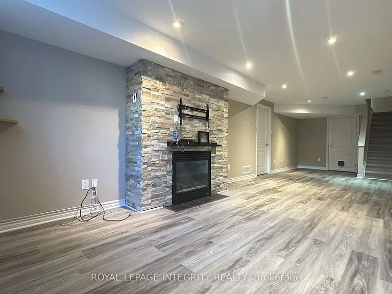 6067 N Bluff Dr — Photo 27