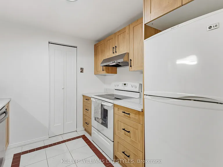 155 Kent St #405 — Photo 19