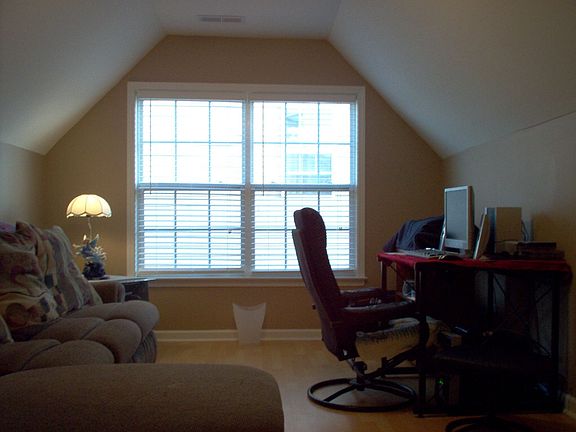 4th image of 4920 Stowe Derby Dr