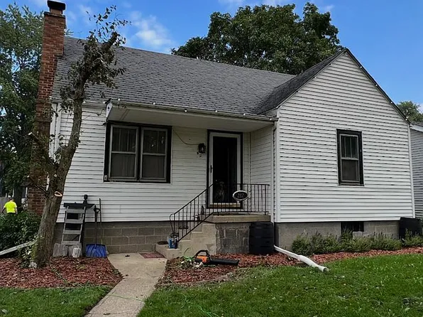 282 N Oak St, Herscher, IL 60941