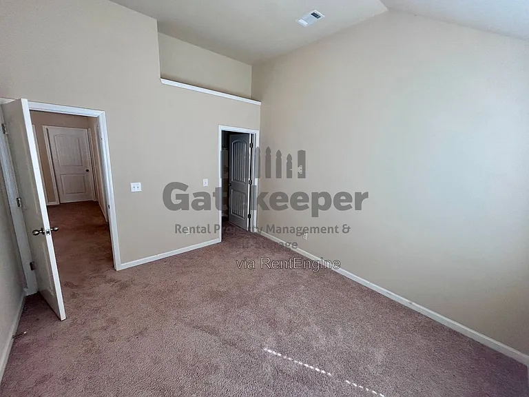4743 Chickadee Ln — Photo 18