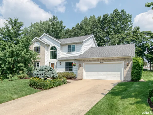 6561 Laguna Vista Dr NE, Rockford, MI 49341