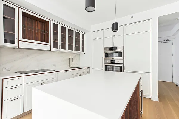 Rented by Oxford Property Group | media 24