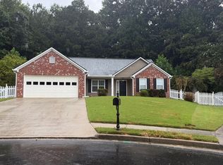 670 Riverside Walk Xing, Buford, GA 30518