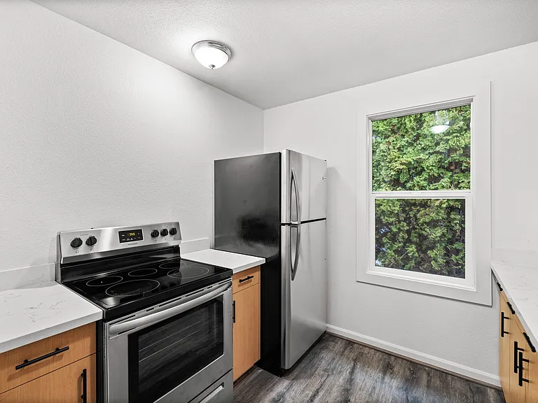1017 7th Ave SW — Photo 12