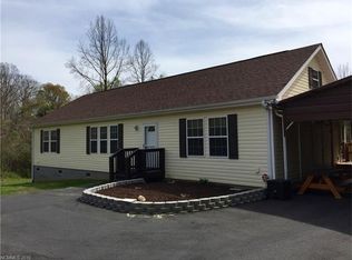 128 Waycaster Rd, Marion, NC 28752