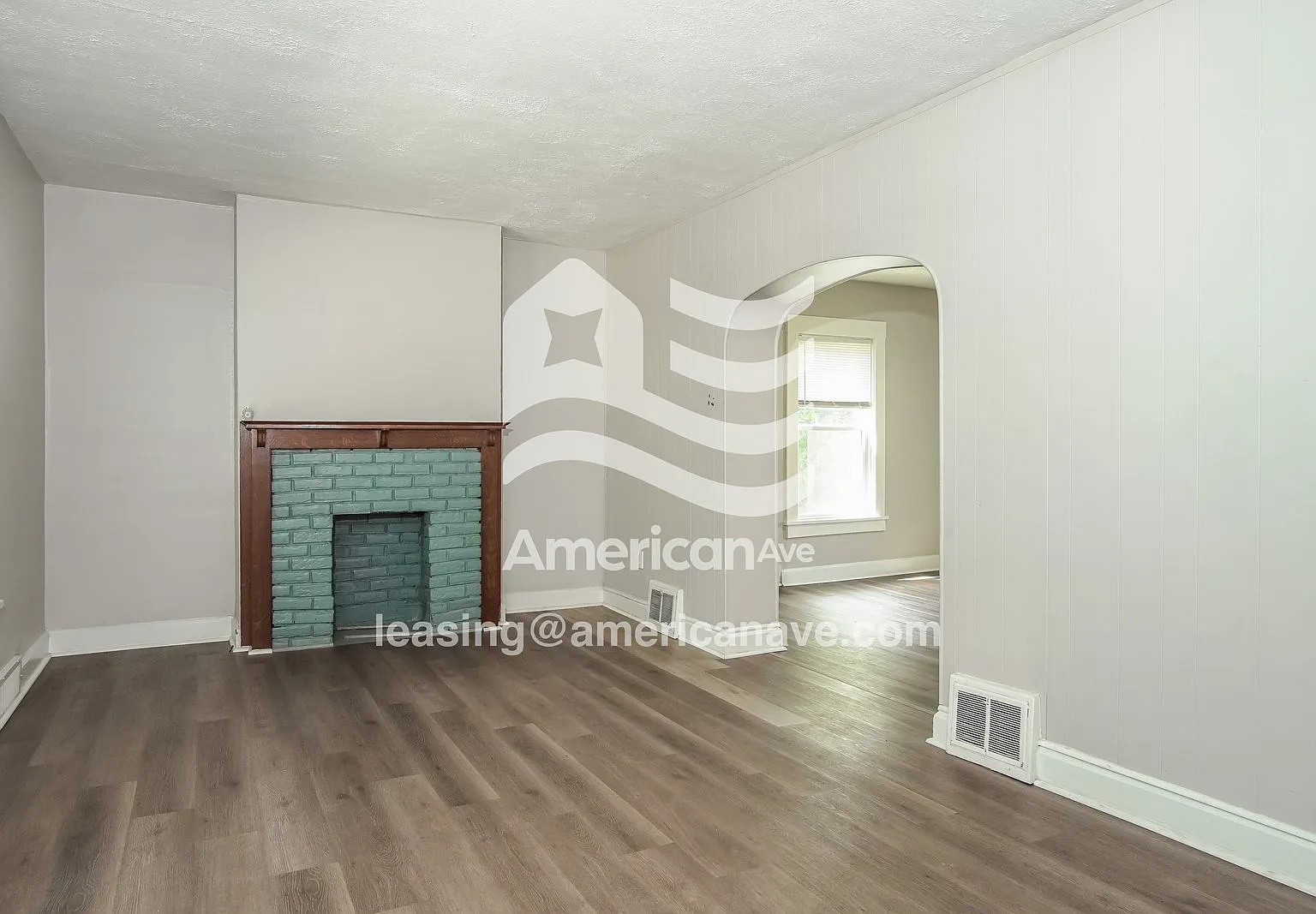 4 bed, 2.0 bath, 1168 sqft, $1,315 — Photo 2