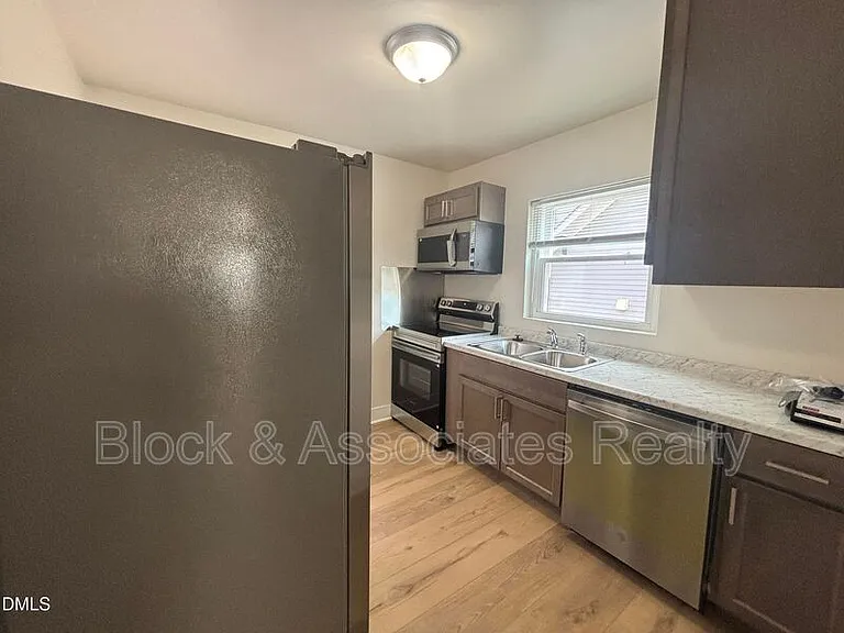 1111 South St #B — Photo 22