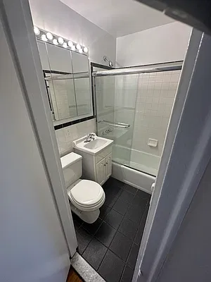 Rented by Compass | media 6