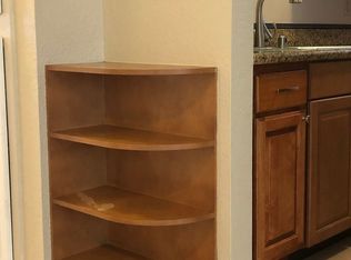 1960 Peabody Rd APT 4, Vacaville, CA 95687