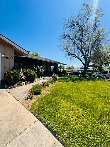 889 Morrison Ave Photo 1