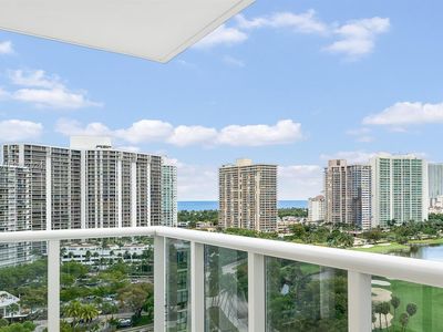 3625 N Country Club Dr APT 1604, Aventura, FL, 33180