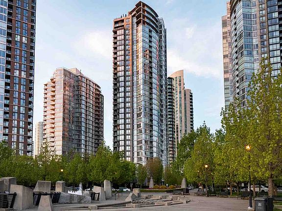 2nd image of 1495 Richards St #2306
