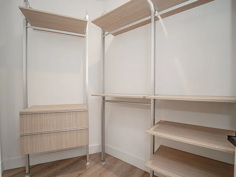 2828 London St #3070 — Photo 16